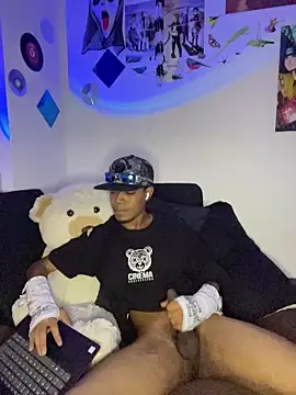 Kaizen-Black live sex cam