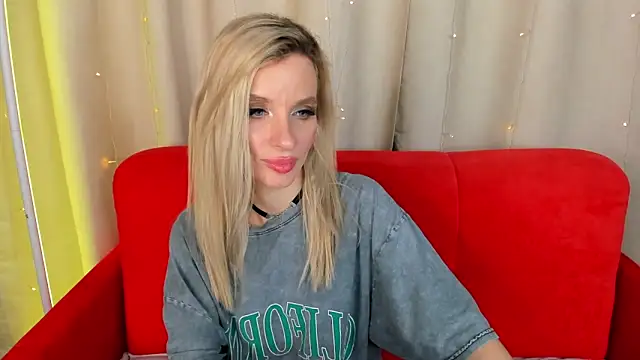 AlinaLovelyX's cam snapshot