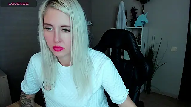 Mermaid_N's cam snapshot