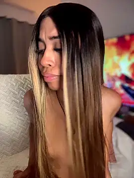 bella__honey live sex cam