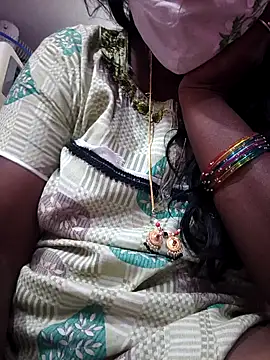 hyd_couple7878's cam snapshot