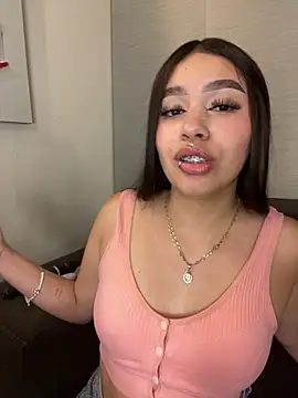 Karina16_pink's cam snapshot