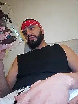 Bigverxxxhot live sex cam