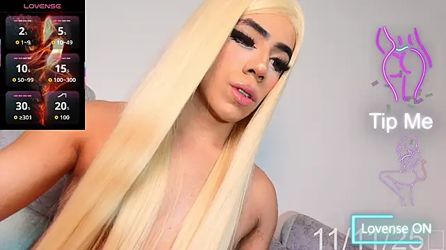 Kenia_Fox live sex cam