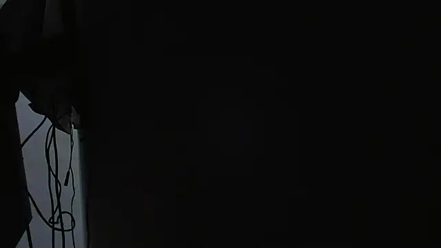 CoupleLatinXXX's Stripchat show and profile