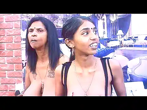 IndianSexySlender live sex cam