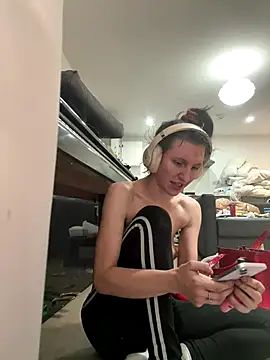 blissyboo123's cam snapshot