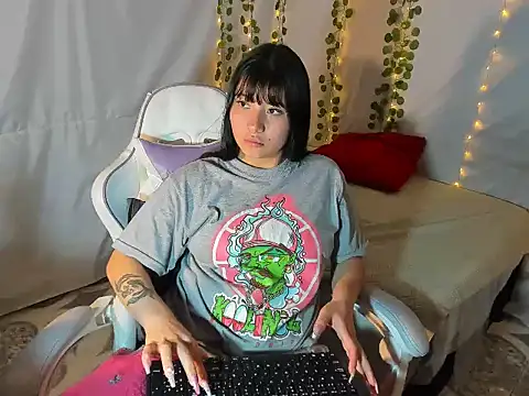 Zulema_R1's cam snapshot