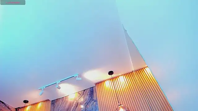 ella_harper's cam snapshot