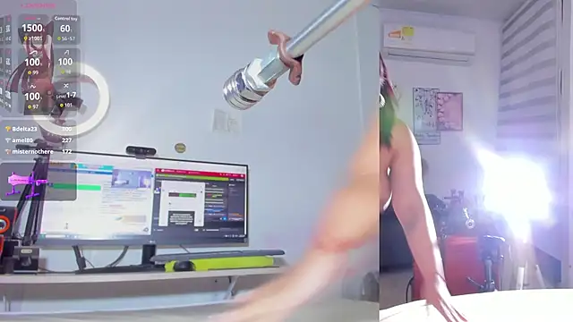 Maria_Jones_'s cam snapshot