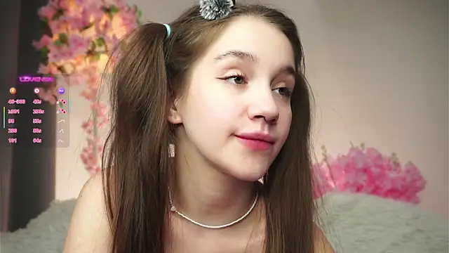 AmiLewis's cam snapshot