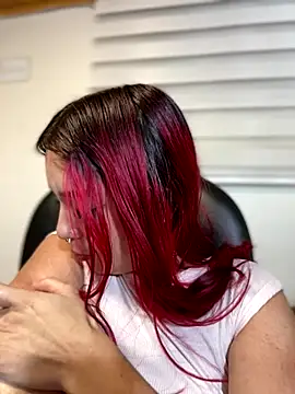 Karen18_boobs's cam snapshot