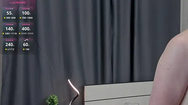 KellyeOun's cam snapshot