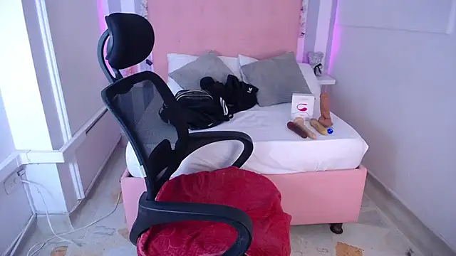 Lunna_boobs's cam snapshot