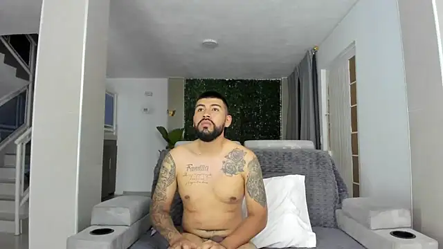 DulceRomance's cam snapshot