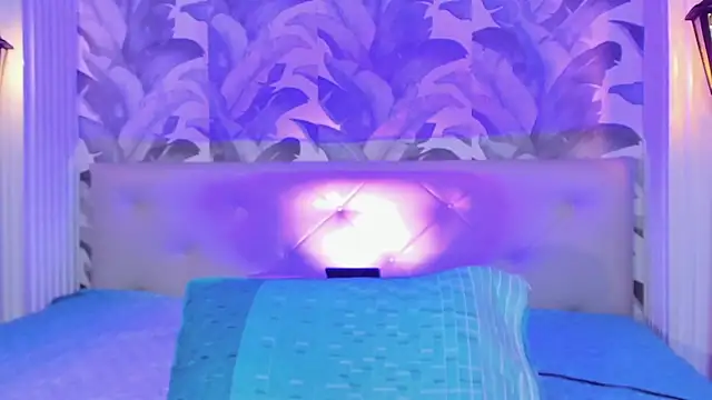 Sami_Evanns's cam snapshot