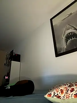 BiigMAMA_2025's cam snapshot