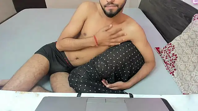 Dever_Bhabhi_'s cam snapshot