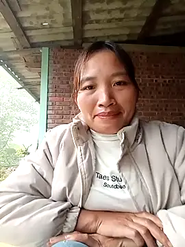 sowbibi's cam snapshot