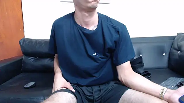 biigjhonny live sex cam