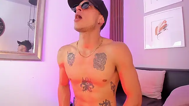 fuller444's cam snapshot