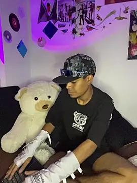 Kaizen-Black's cam snapshot