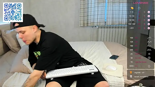 MettBliss's cam snapshot