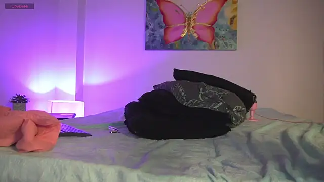 noah_0814's cam snapshot