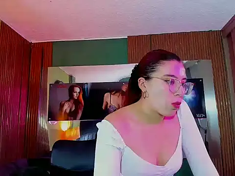 allison_mc's cam snapshot