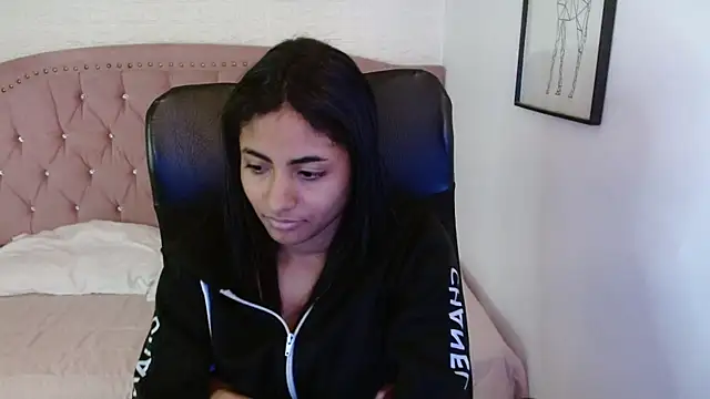 shaneelle's cam snapshot