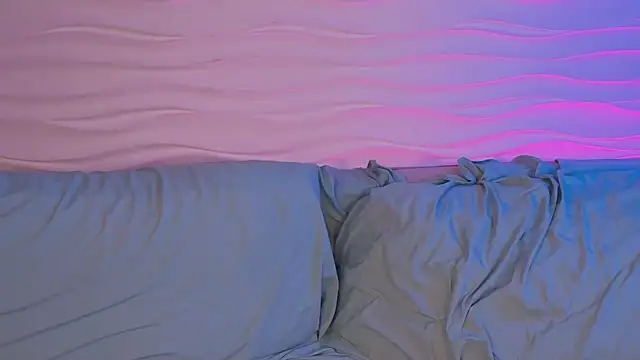 mary_ton's cam snapshot