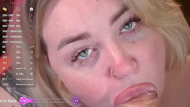 ZaraReignn's cam snapshot