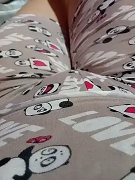 Sweet-arian's cam snapshot