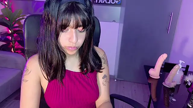 UnderBaby_'s cam snapshot