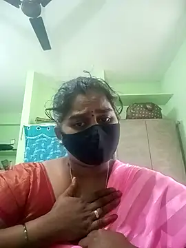 Potti-model-81's cam snapshot