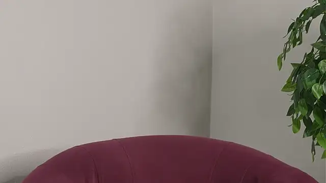 NganZarella's cam snapshot