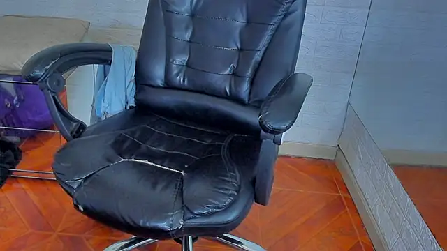 Lilifut_'s cam snapshot