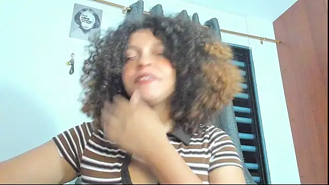 Ada_gales_'s web cam