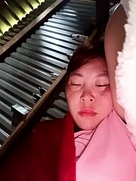 vivi_cute's cam snapshot