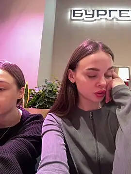 KristiRich live sex cam