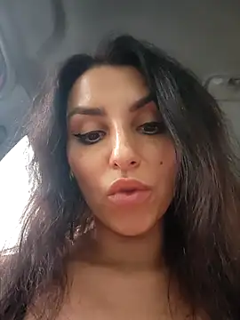 Izabella_Bella live sex cam