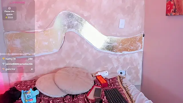 melaniecooperr's cam snapshot