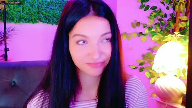 CutenessGirl's cam snapshot