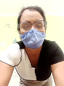 sanjana077's cam snapshot