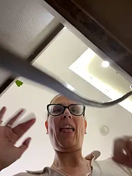 NataKitten live sex cam