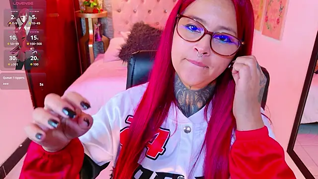 meghan_nill's cam snapshot