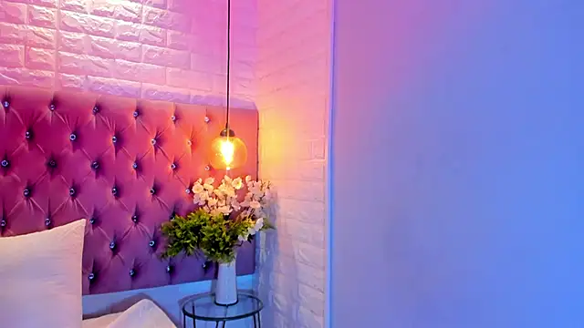 Scarlet_Monroee's cam snapshot