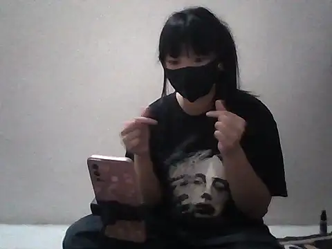 Mainay0033's cam snapshot