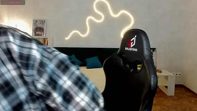 shadow_purr's cam snapshot