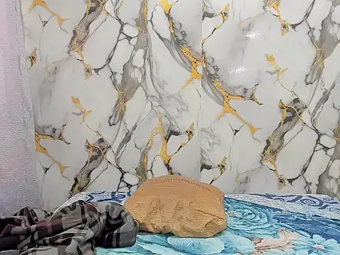 indianmia694u's cam snapshot